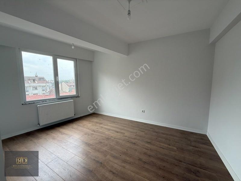Rd'den Kağıthane Metro Ve Axis Avm'ye 5'dk 1.kat 2+1 Daire — fotoğraf 3