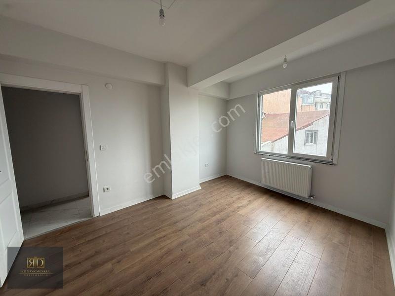 Rd'den Kağıthane Metro Ve Axis Avm'ye 5'dk 1.kat 2+1 Daire — fotoğraf 5