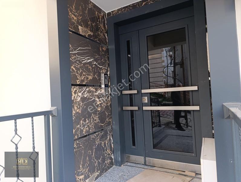 Rd'den Kağıthane Metro Ve Axis Avm'ye 5'dk 1.kat 2+1 Daire — fotoğraf 14