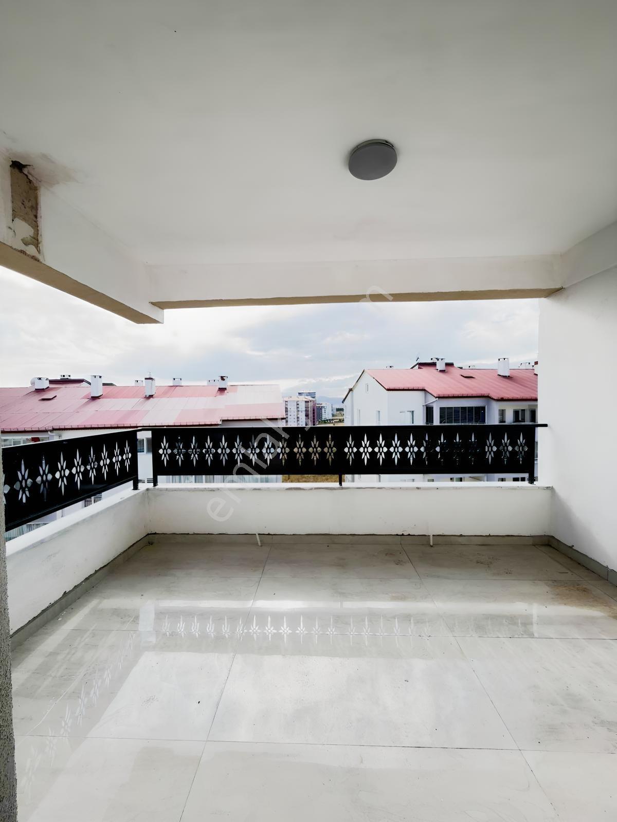 Sivas Kılavuz Mahallesinde Satılık Sıfır 3+1 Daire — fotoğraf 9