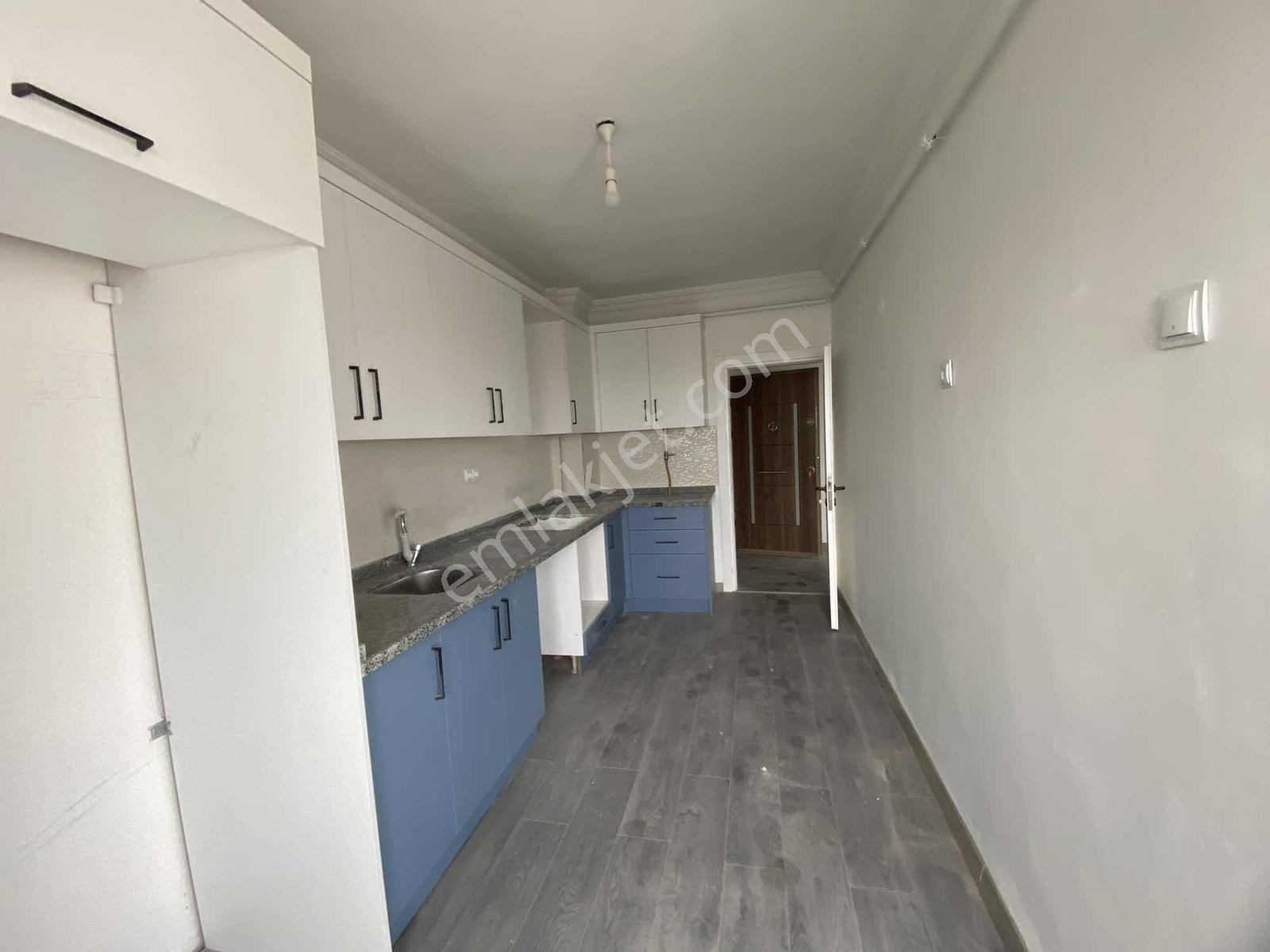 İzyap'tan Karşıyaka Kuğkent'de 3+1 120m2 Satılık Daire — fotoğraf 3