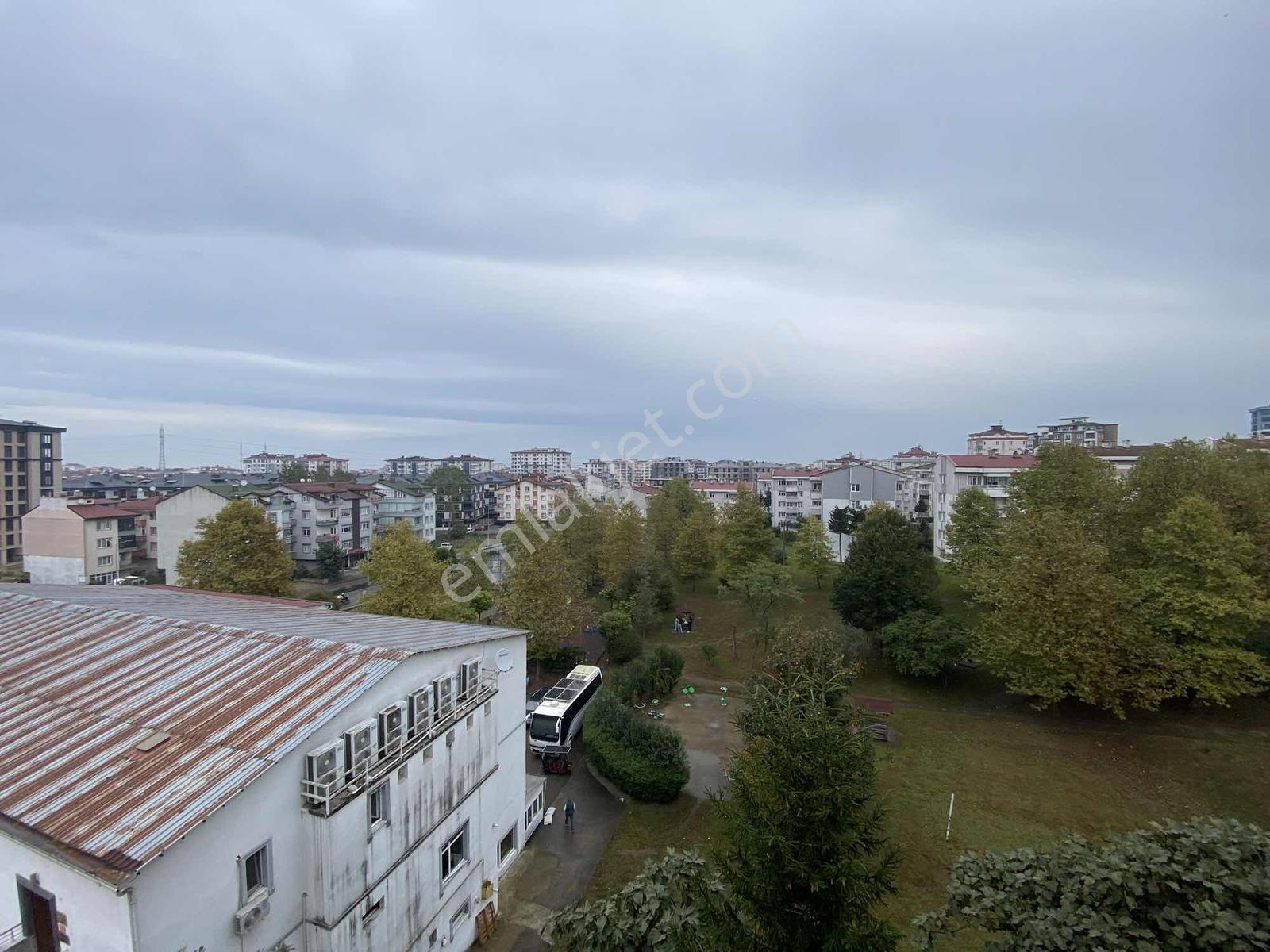 İzyap'tan Karşıyaka Kuğkent'de 3+1 120m2 Satılık Daire — fotoğraf 8
