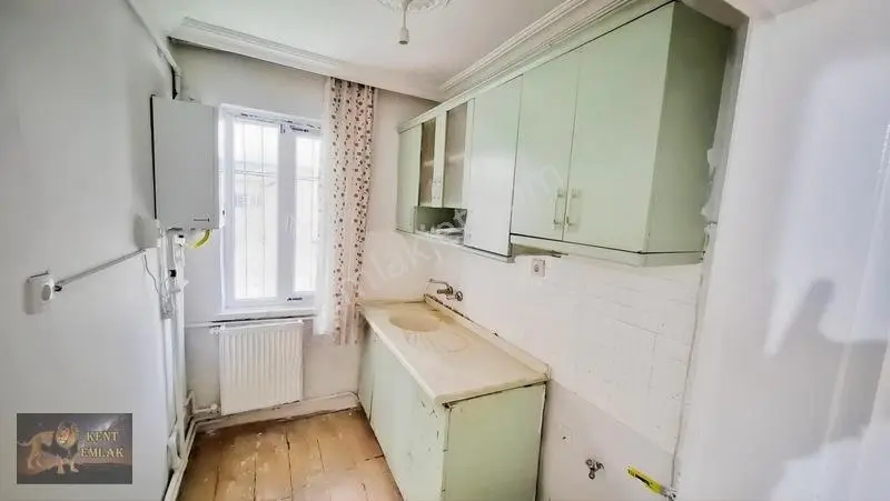 Kent Emlaktan Abidinpaşada Kot-2 De 2+1 Satılık Bahçe Katı Daire — fotoğraf 5