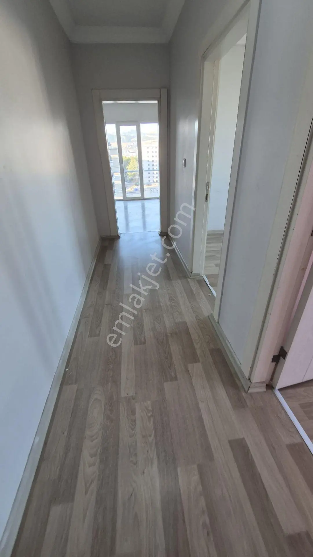 Dmz Gm Volkan Karabulak Yeni Sanayi Geniş Teraslı Satılık 5+2 Dubleks Daire — fotoğraf 5