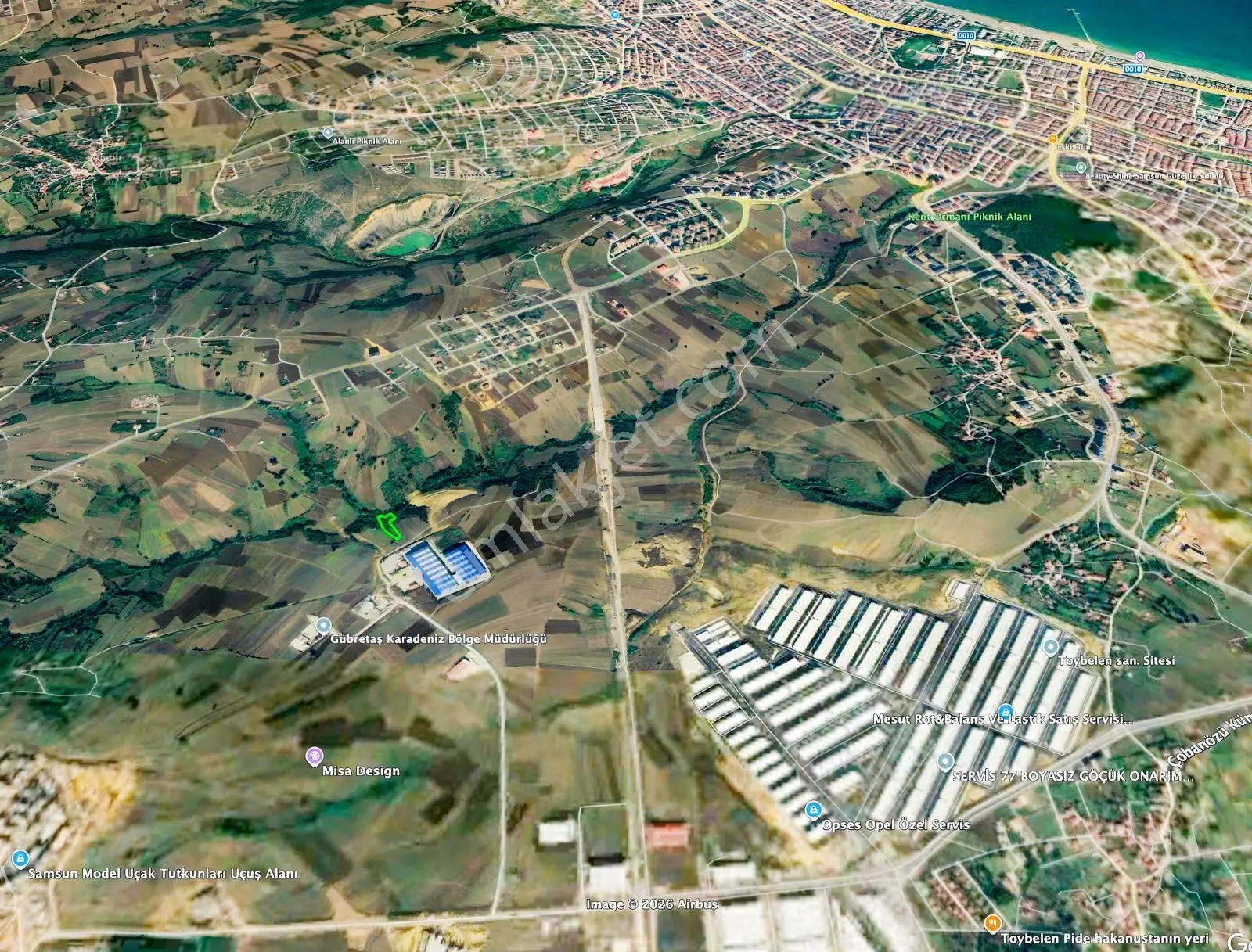 Re/Max Modern'Den Kamalı'Da 1211 M2 Satılık Tarla