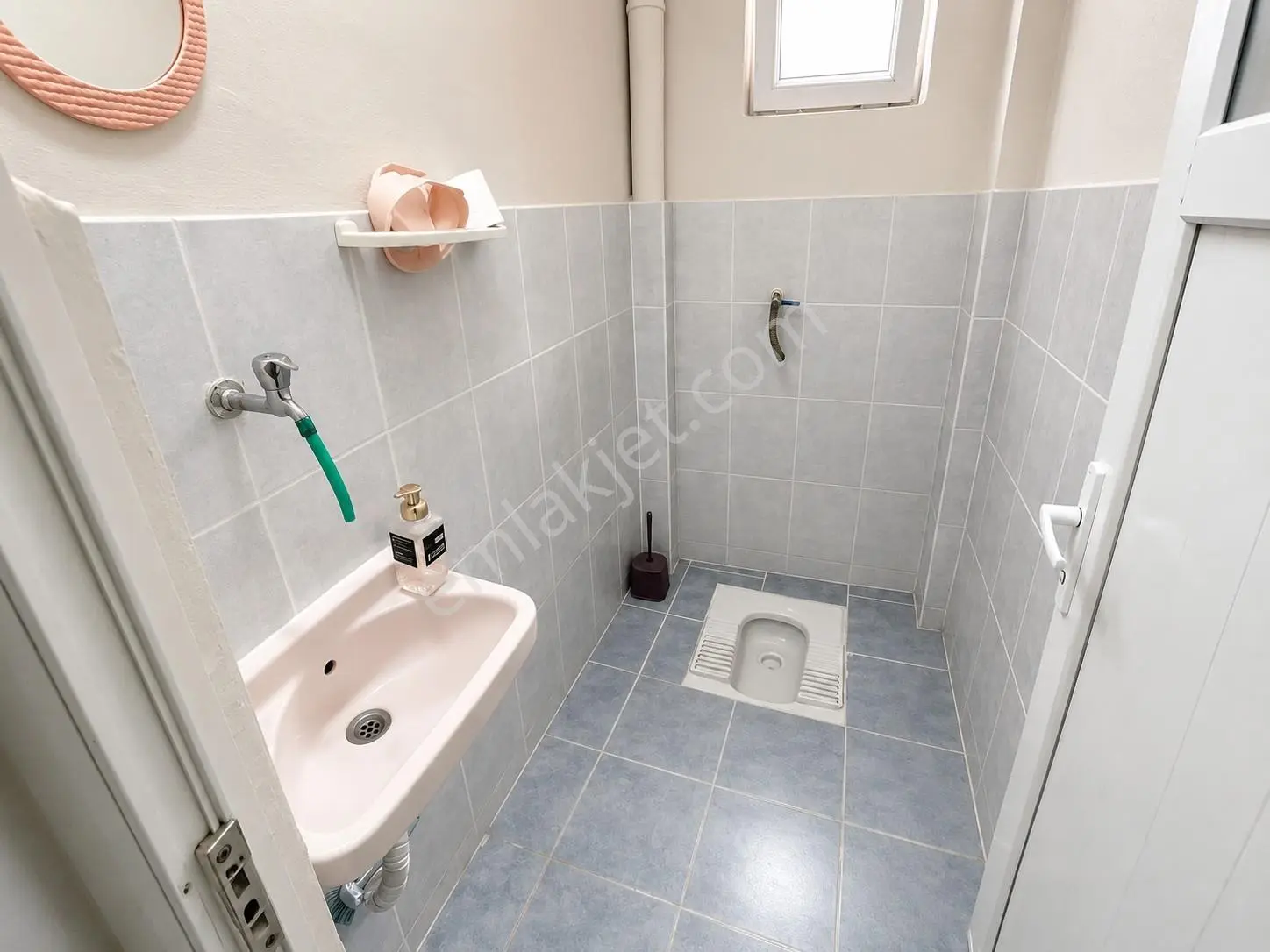 Derince Fsm De Satılık Ara Kat 2+1 Daire Yenilenmiş — fotoğraf 16