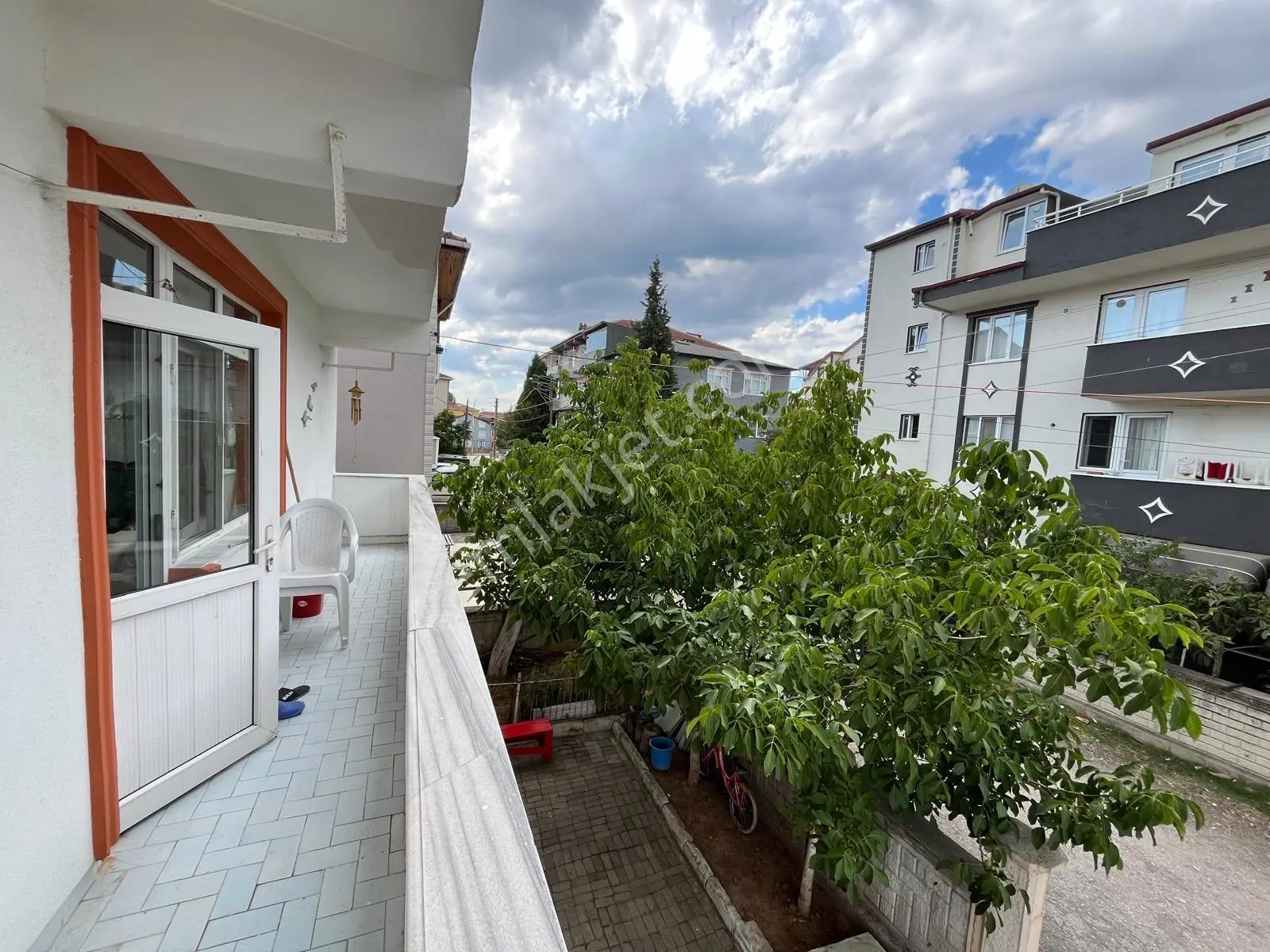 Derince Fsm De Satılık Ara Kat 2+1 Daire Yenilenmiş — fotoğraf 20