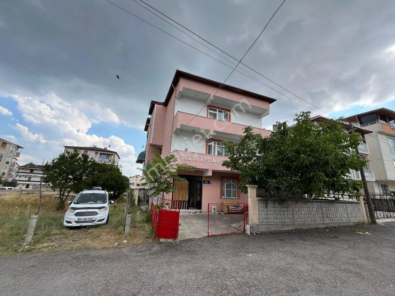 Derince Fsm De Satılık Ara Kat 2+1 Daire Yenilenmiş — fotoğraf 27