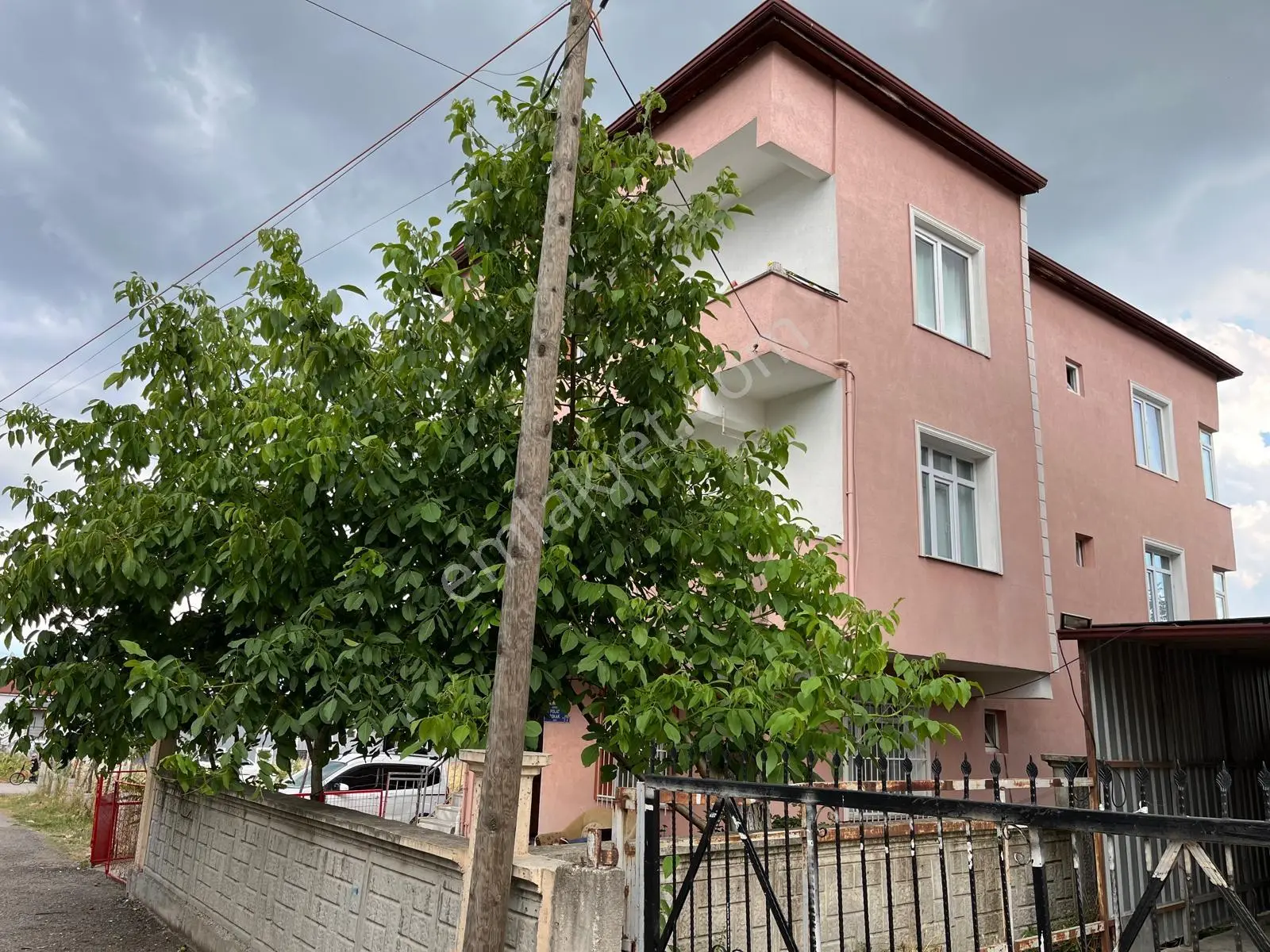 Derince Fsm De Satılık Ara Kat 2+1 Daire Yenilenmiş — fotoğraf 28