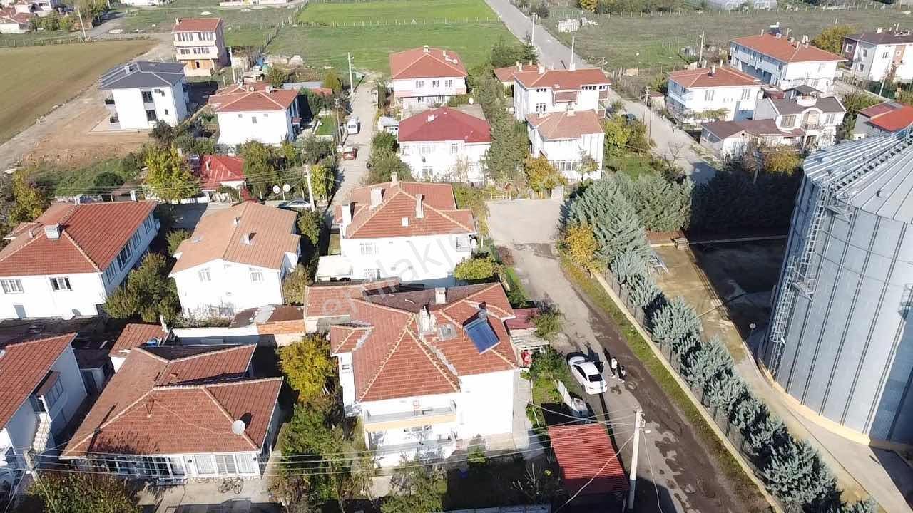 *lüleburgaz Durak Mah. 383 M² Arsada 2 Adet 3+1 Müstakil Ev* — fotoğraf 24