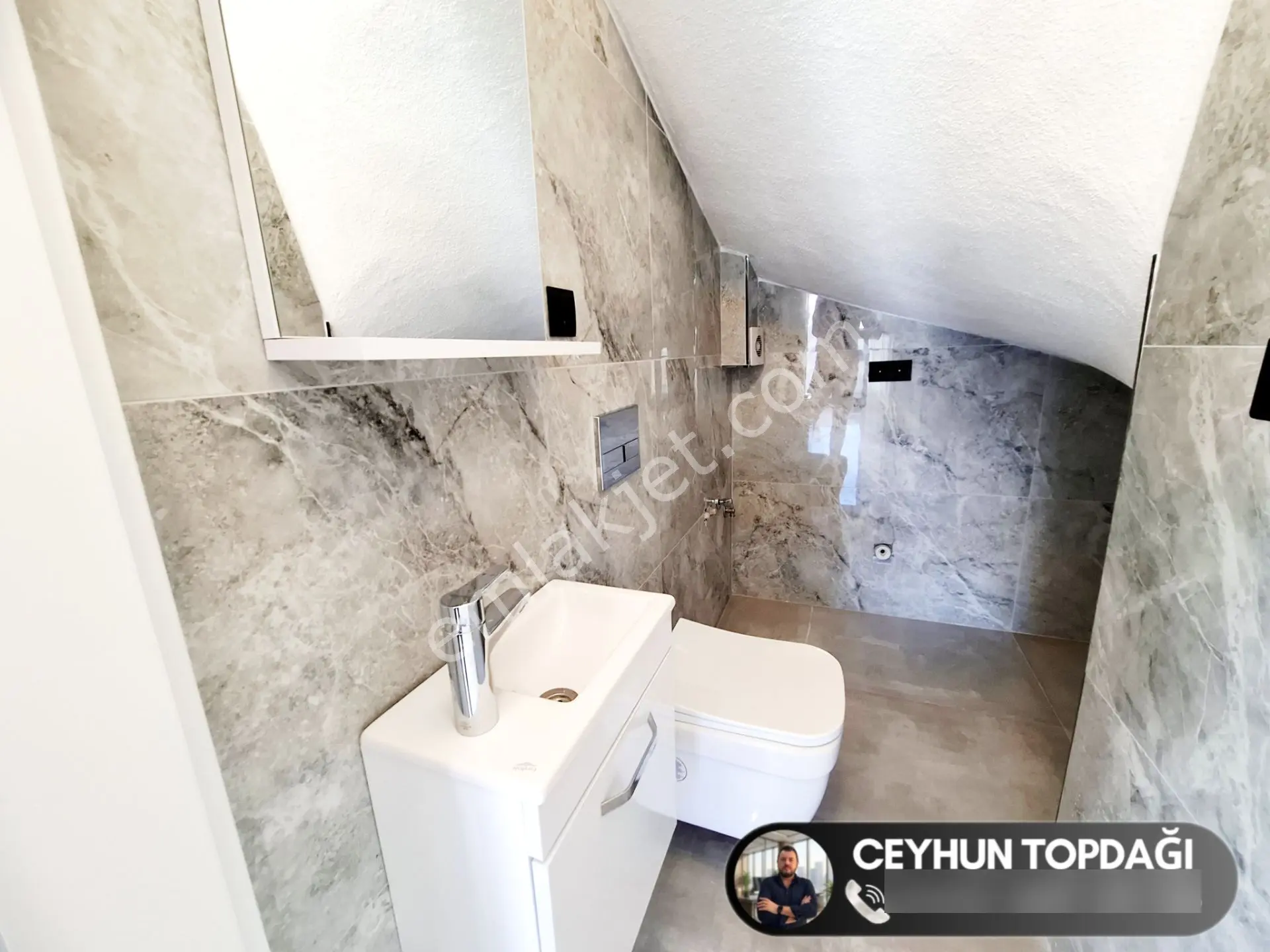 Didim'de Satılık 3+1 Havuzlu Bahçeli Otoparklı Ön Cephe Müstakil Villa ! — fotoğraf 10