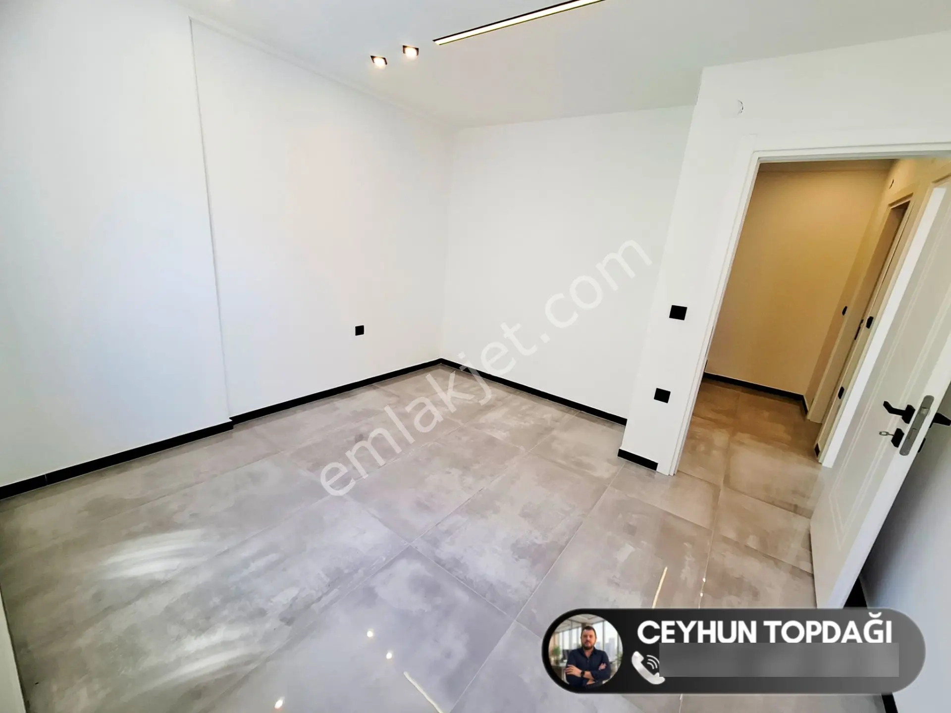 Didim'de Satılık 3+1 Havuzlu Bahçeli Otoparklı Ön Cephe Müstakil Villa ! — fotoğraf 20