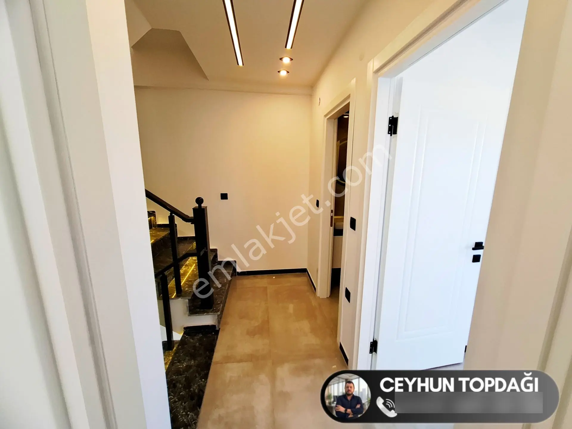 Didim'de Satılık 3+1 Havuzlu Bahçeli Otoparklı Ön Cephe Müstakil Villa ! — fotoğraf 22