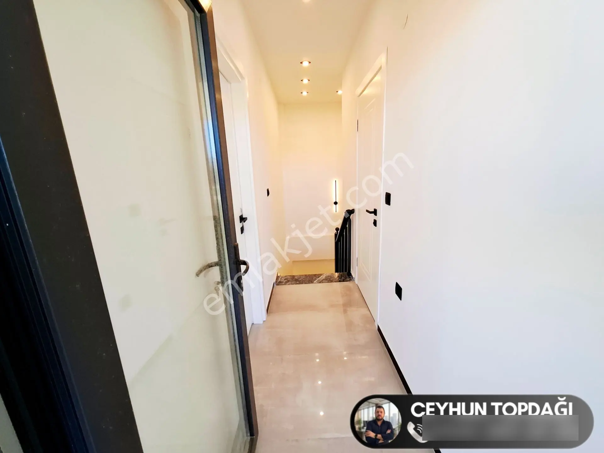 Didim'de Satılık 3+1 Havuzlu Bahçeli Otoparklı Ön Cephe Müstakil Villa ! — fotoğraf 31