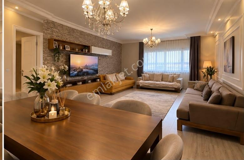 Acil Satılık! Çamlık Erguvan Sitesinde 145 M² Geniş Ferah 3+1