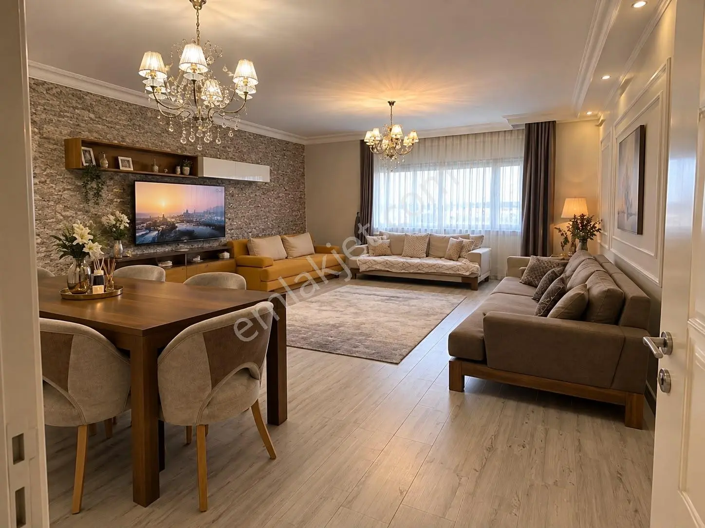 Acil Satılık! Çamlık Erguvan Sitesinde 145 M² Geniş Ferah 3+1 — fotoğraf 2