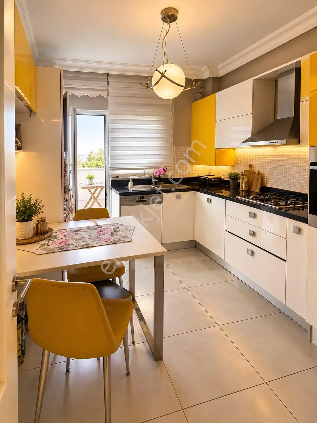 Acil Satılık! Çamlık Erguvan Sitesinde 145 M² Geniş Ferah 3+1 — fotoğraf 6