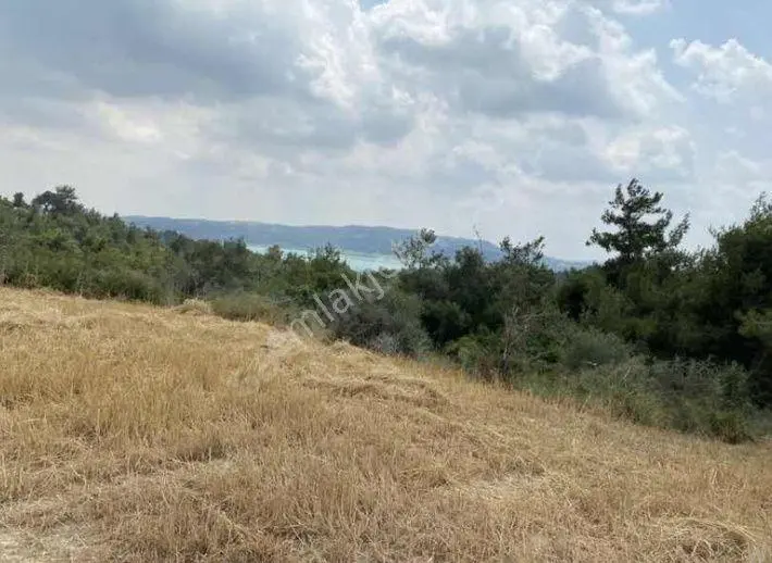 Aki Gayrimenkul Den Tek Tapu / Dörtler Mh./ Göl Manzaralı / Villa İmarlı / 6055M...