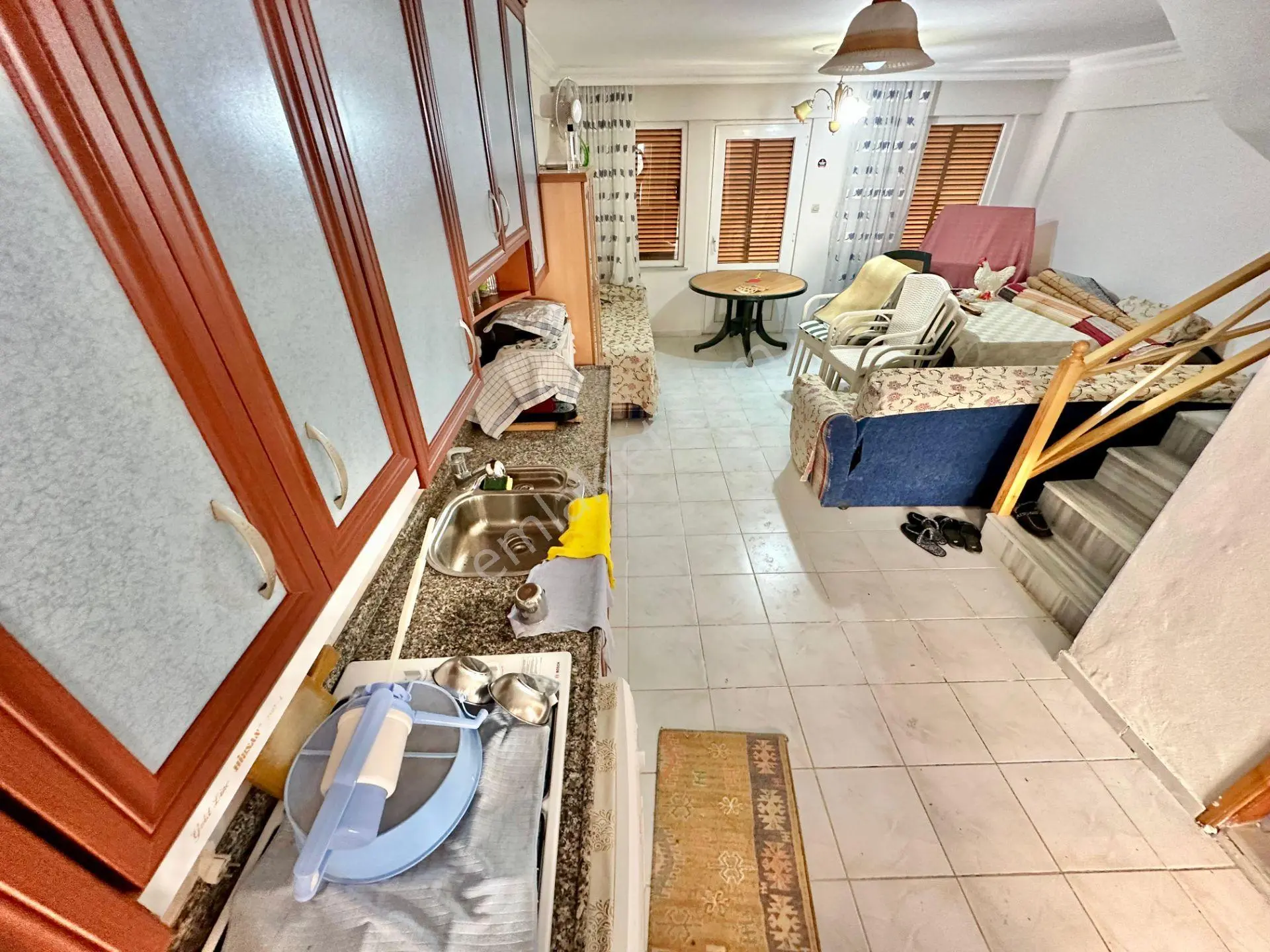 Ay Emlak'tan Pelitköy'de Deniz Manzaralı Geniş Kullanışlı Teraslı Satılık 3+1 Müstakil Villa — fotoğraf 7
