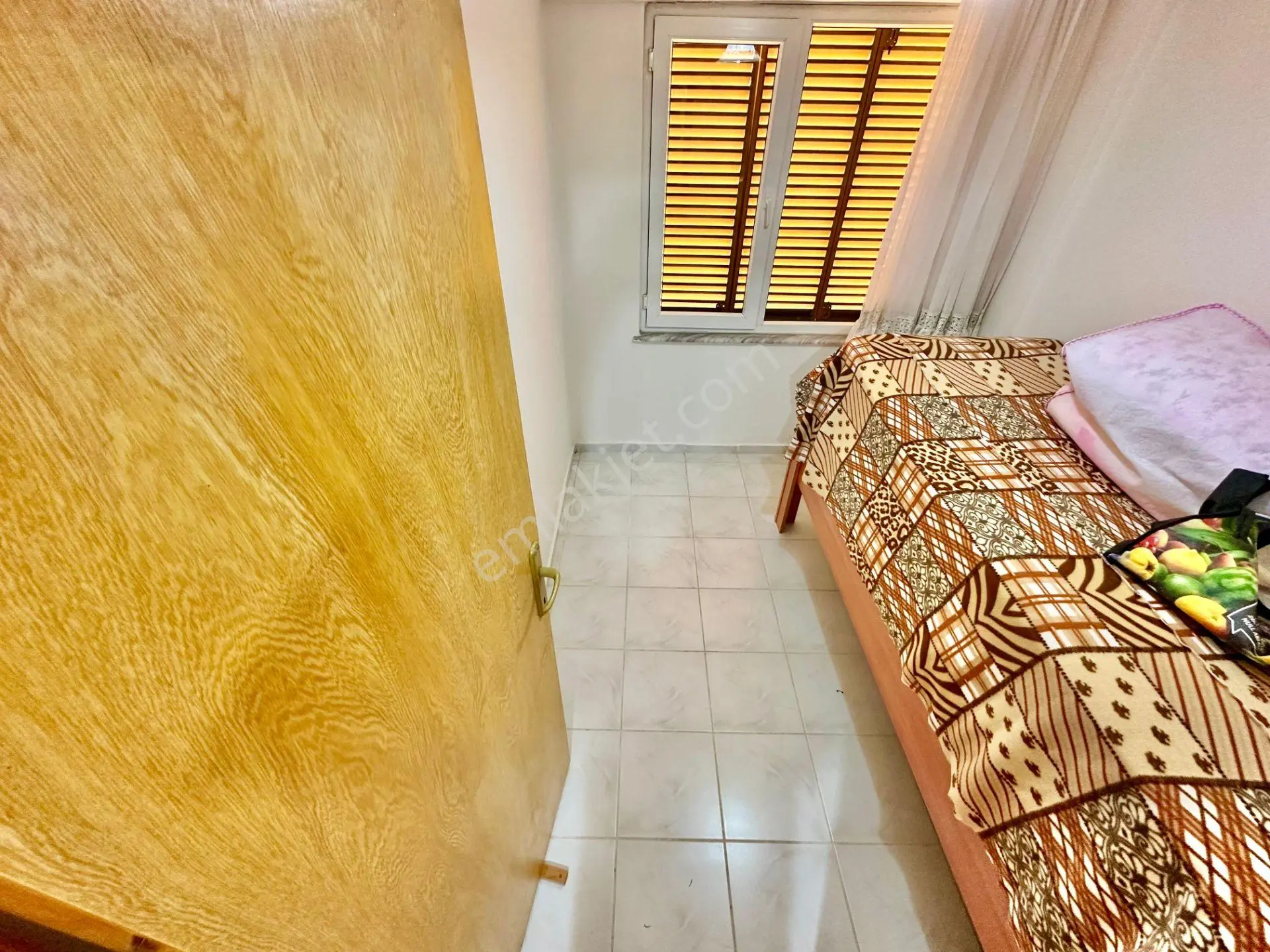 Ay Emlak'tan Pelitköy'de Deniz Manzaralı Geniş Kullanışlı Teraslı Satılık 3+1 Müstakil Villa — fotoğraf 26