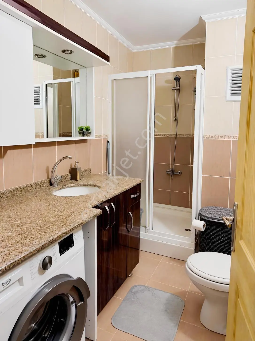 Kuşadasında Satılık 3+1 Geniş Daire — fotoğraf 7