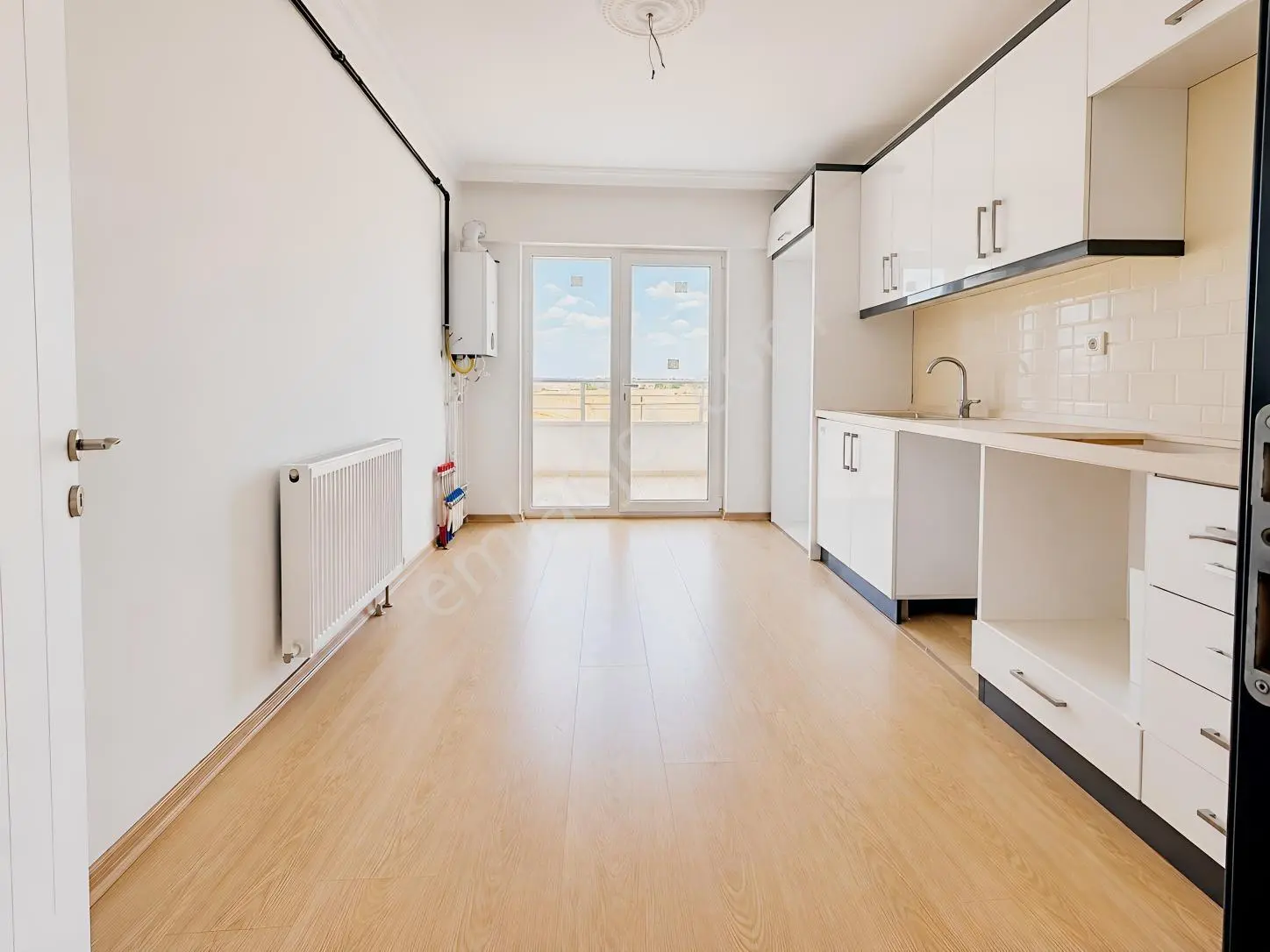 Sevgi Nergiz Sitesi'nde Yatırım Ve Oturum İçin Fırsat 3+1 — fotoğraf 4