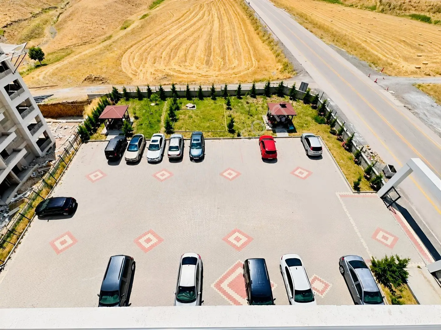Sevgi Nergiz Sitesi'nde Yatırım Ve Oturum İçin Fırsat 3+1 — fotoğraf 16