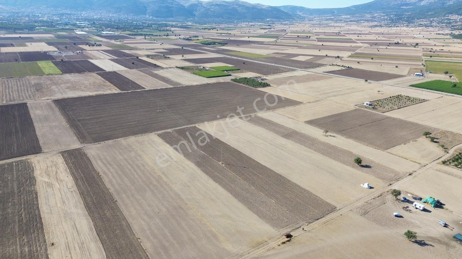 Serinhisar Cumhuriyet Mah. Ana Yola Yakın 4.154 M² Satılık Tarla — fotoğraf 12