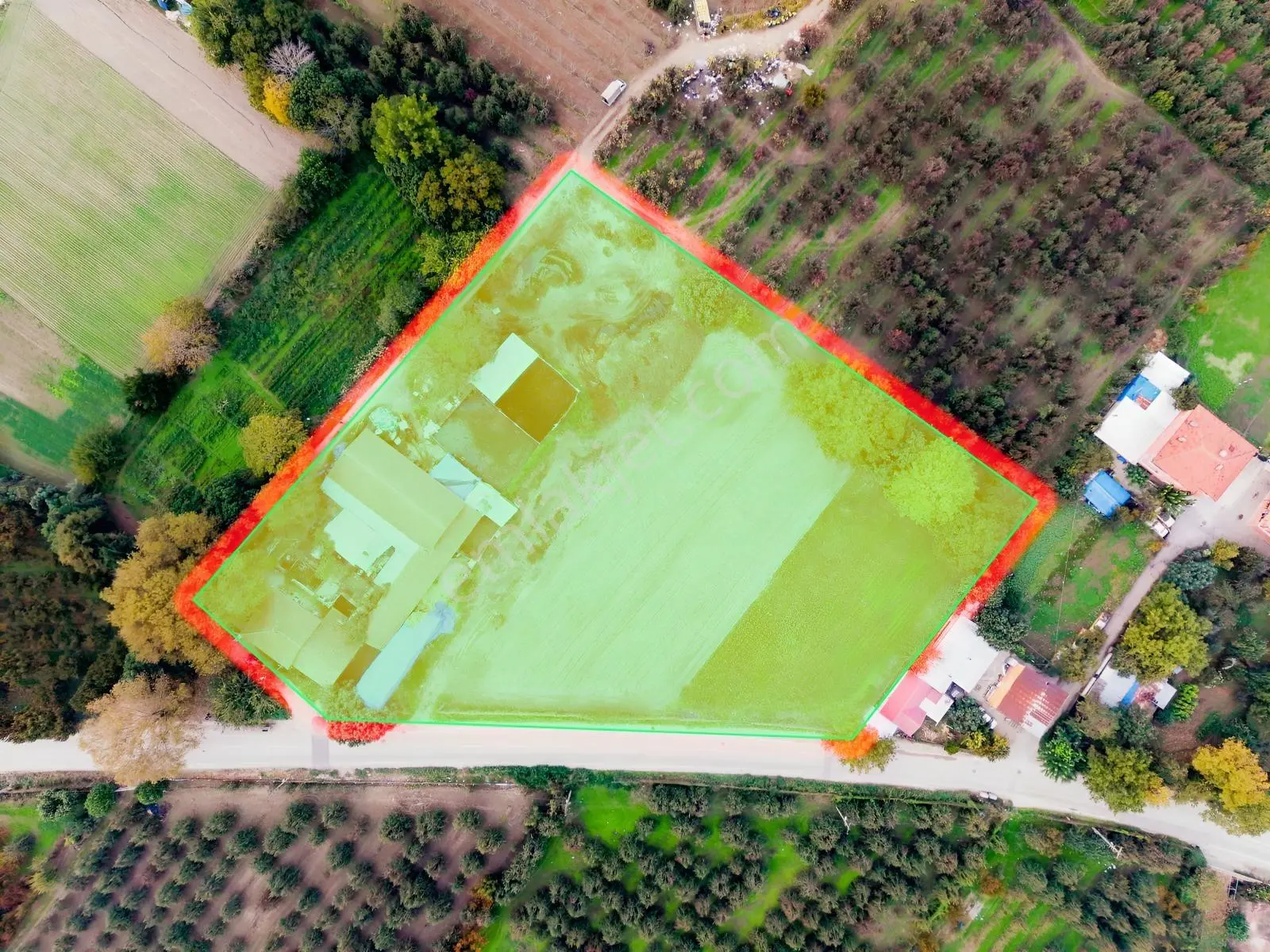 Gürsu Adaköy Yolu Üzerinde Satılık 8625m² Çiftlik Ve Arsası — fotoğraf 2
