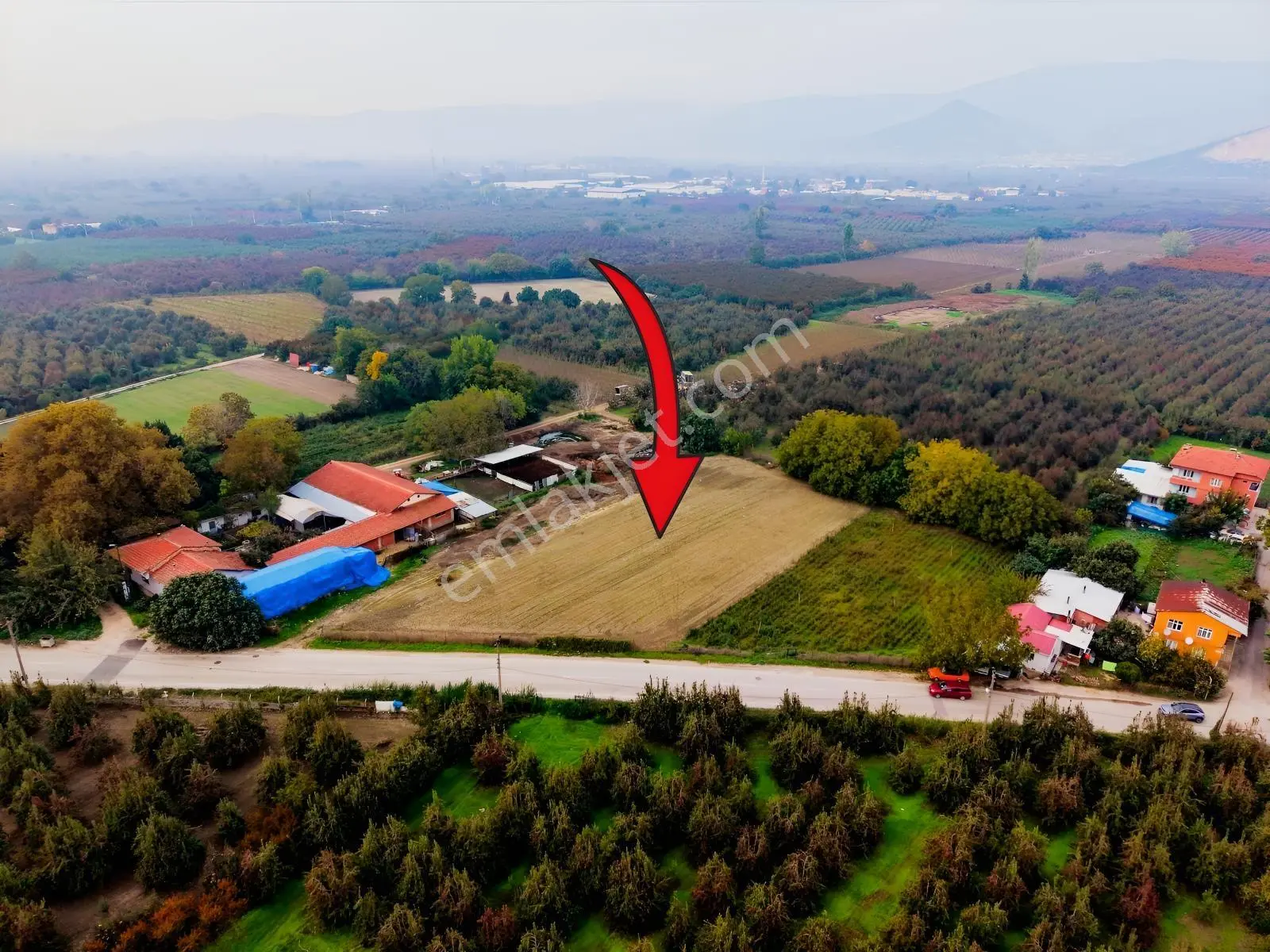 Gürsu Adaköy Yolu Üzerinde Satılık 8625m² Çiftlik Ve Arsası — fotoğraf 9