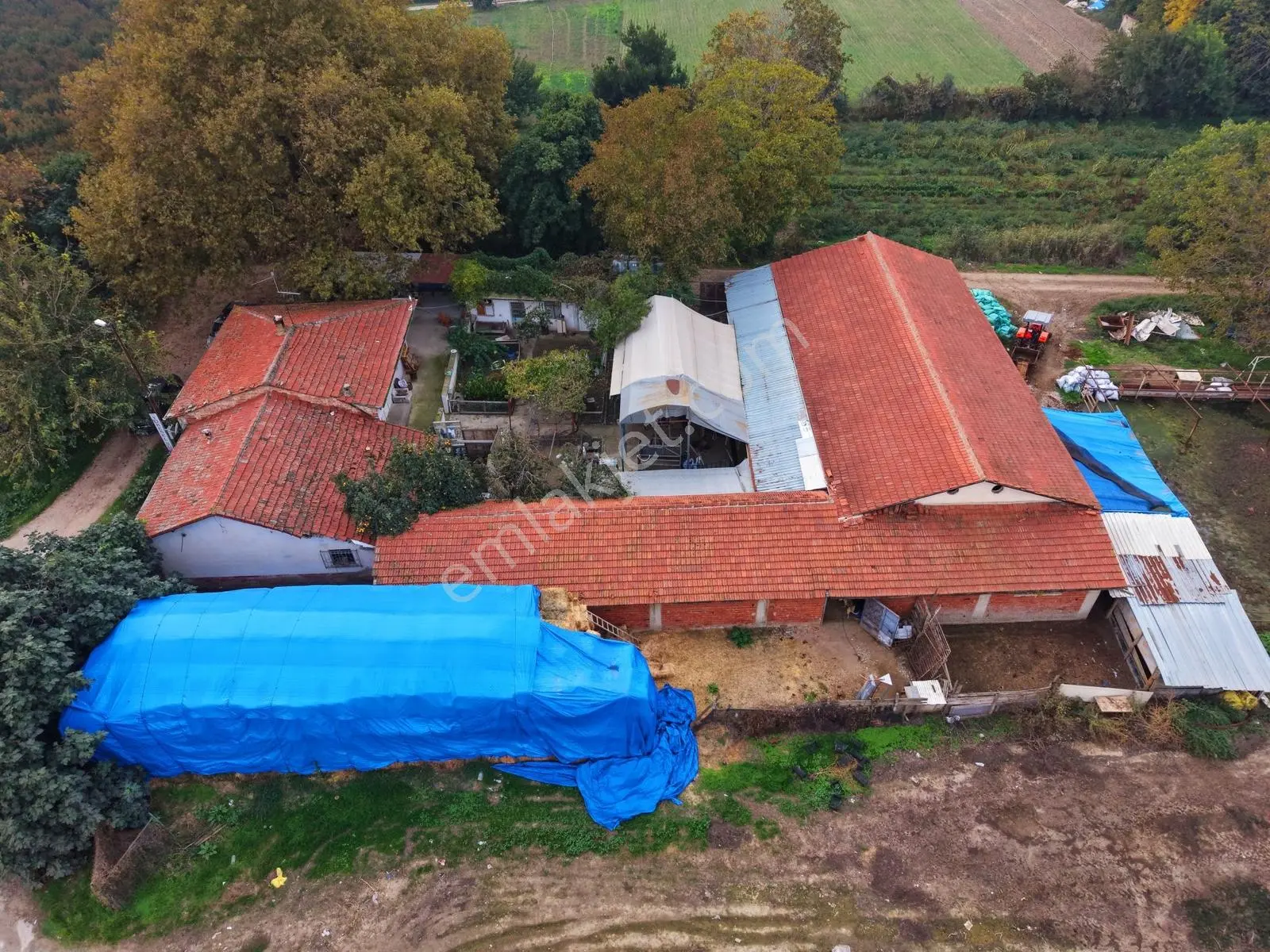 Gürsu Adaköy Yolu Üzerinde Satılık 8625m² Çiftlik Ve Arsası — fotoğraf 14