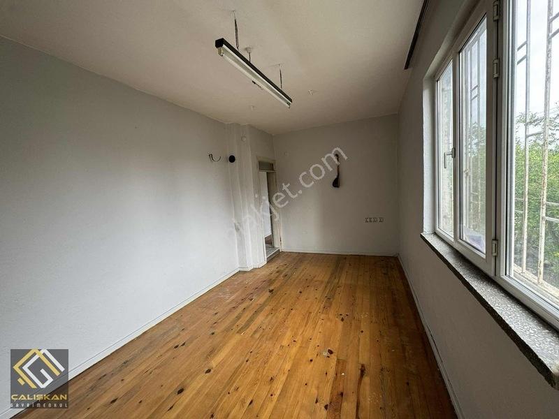 Yatırımlık Müstakil Ev & Arsa Fırsatı — fotoğraf 8