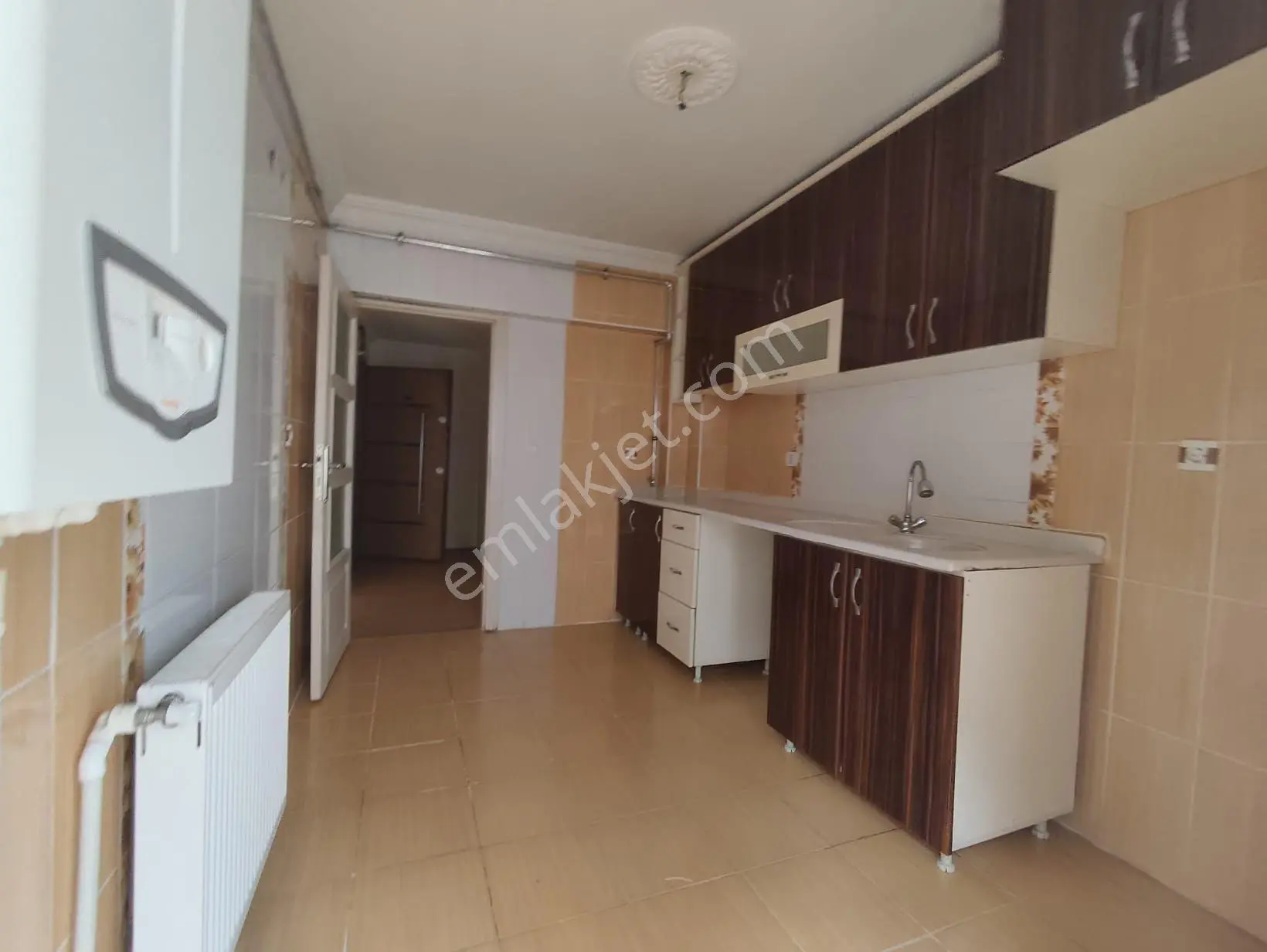 Yılmaz Gayrimenkulden Masrafsız 3+1 Öncephe 1 Kat Satılık Daire Pazarlık Var — fotoğraf 4