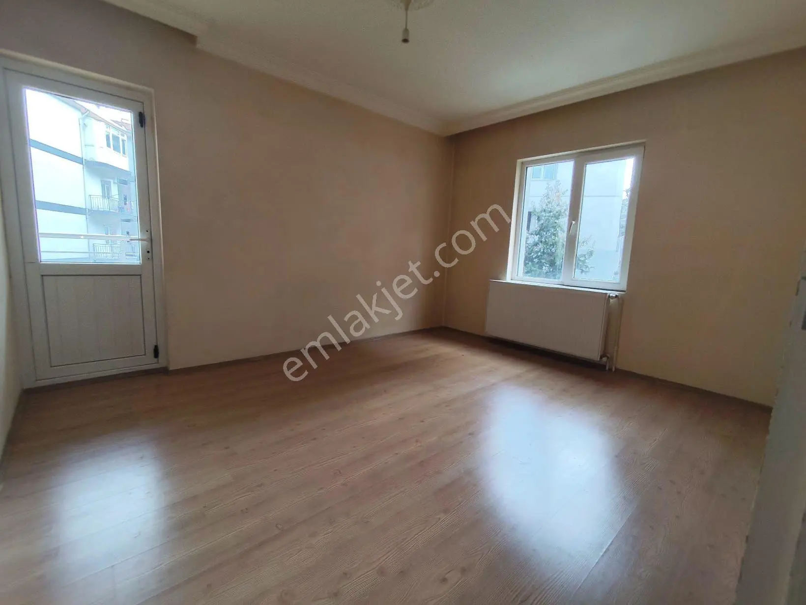 Yılmaz Gayrimenkulden Masrafsız 3+1 Öncephe 1 Kat Satılık Daire Pazarlık Var — fotoğraf 7