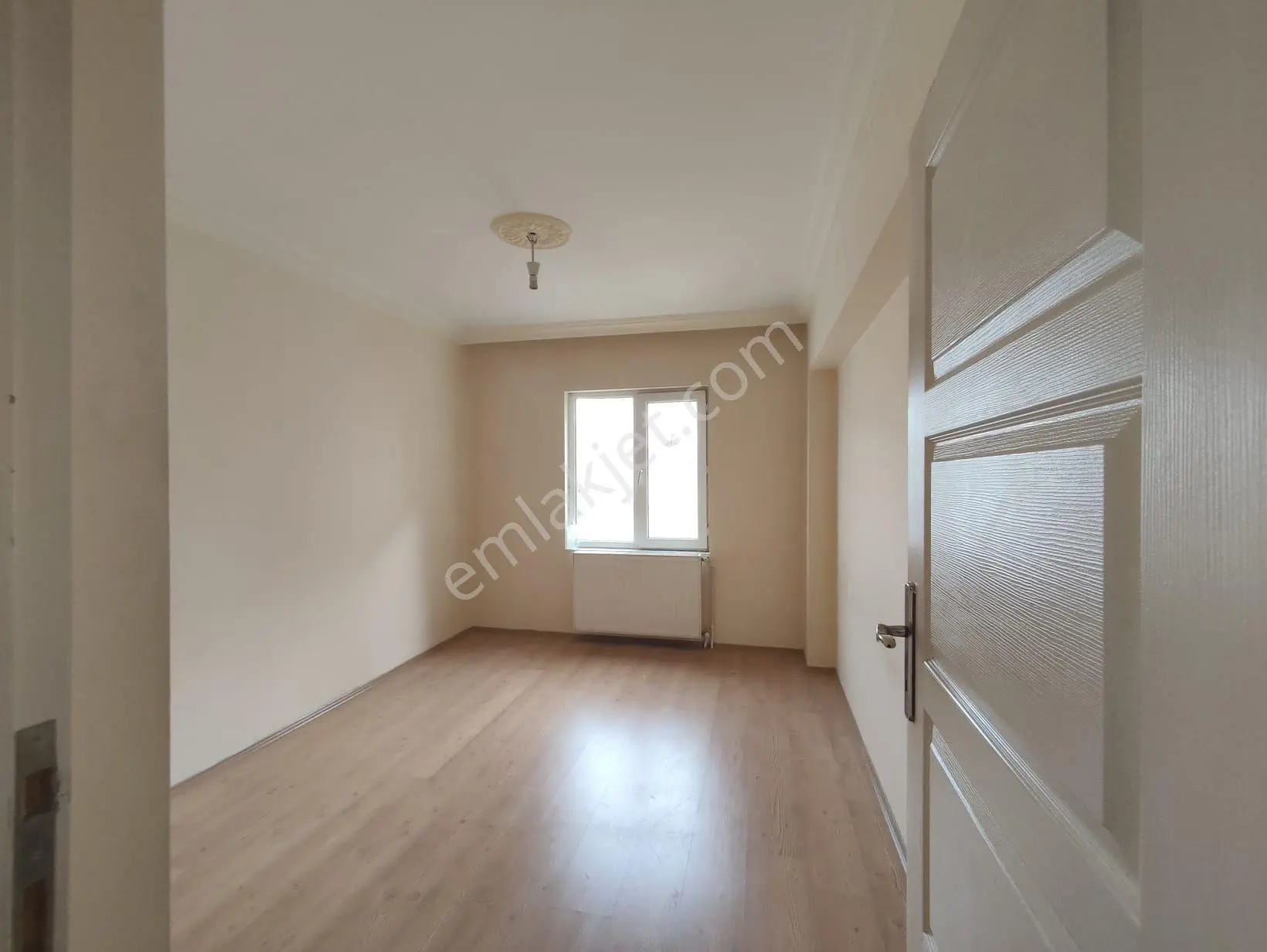 Yılmaz Gayrimenkulden Masrafsız 3+1 Öncephe 1 Kat Satılık Daire Pazarlık Var — fotoğraf 10