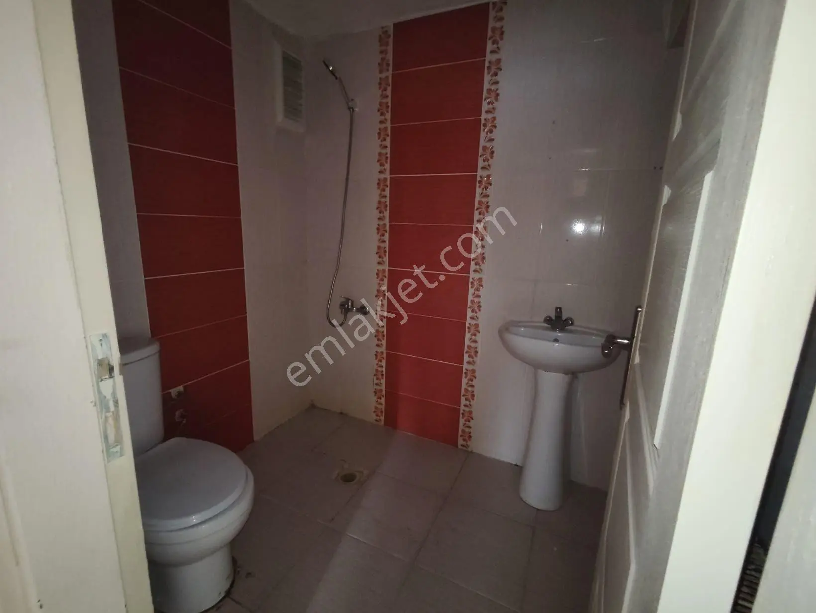 Yılmaz Gayrimenkulden Masrafsız 3+1 Öncephe 1 Kat Satılık Daire Pazarlık Var — fotoğraf 32