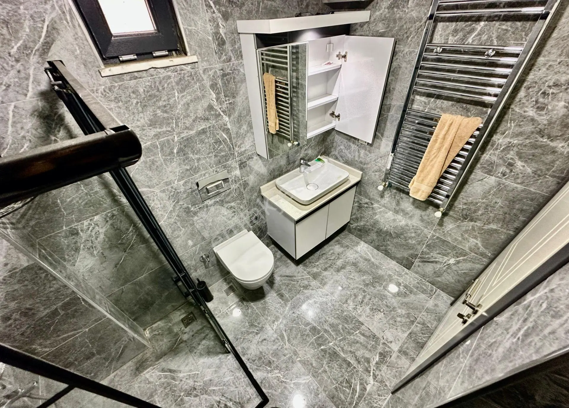꧁ay Emlaktan꧂güre İskele'de Denize Sadece 100 Mt Bahçeli Satılık 2+1 Jeotermalli Lüks Daire — fotoğraf 25