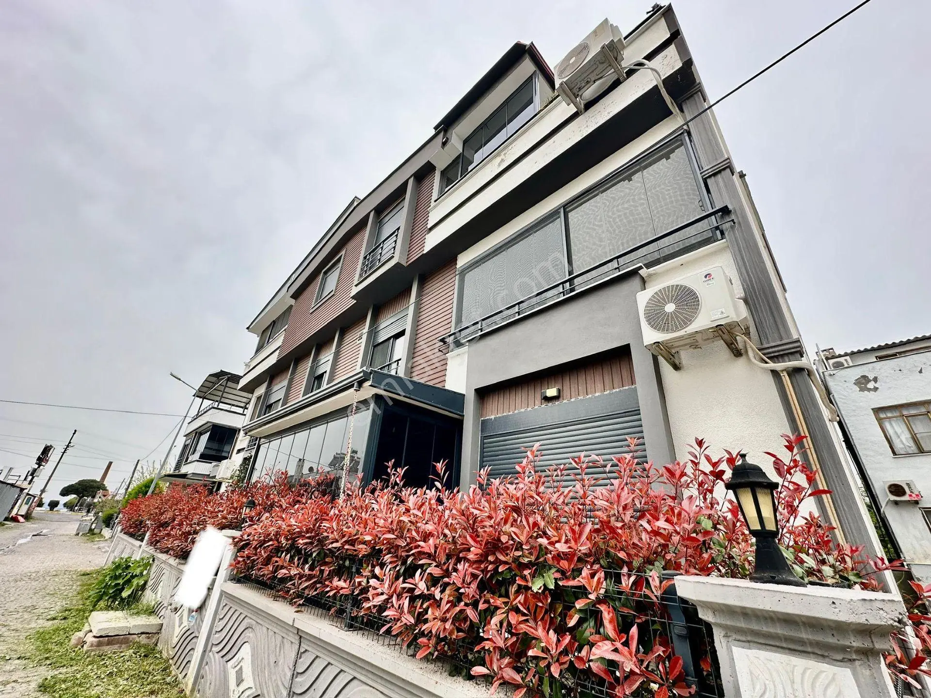 ꧁ay Emlaktan꧂güre İskele'de Denize Sadece 100 Mt Bahçeli Satılık 2+1 Jeotermalli Lüks Daire — fotoğraf 34