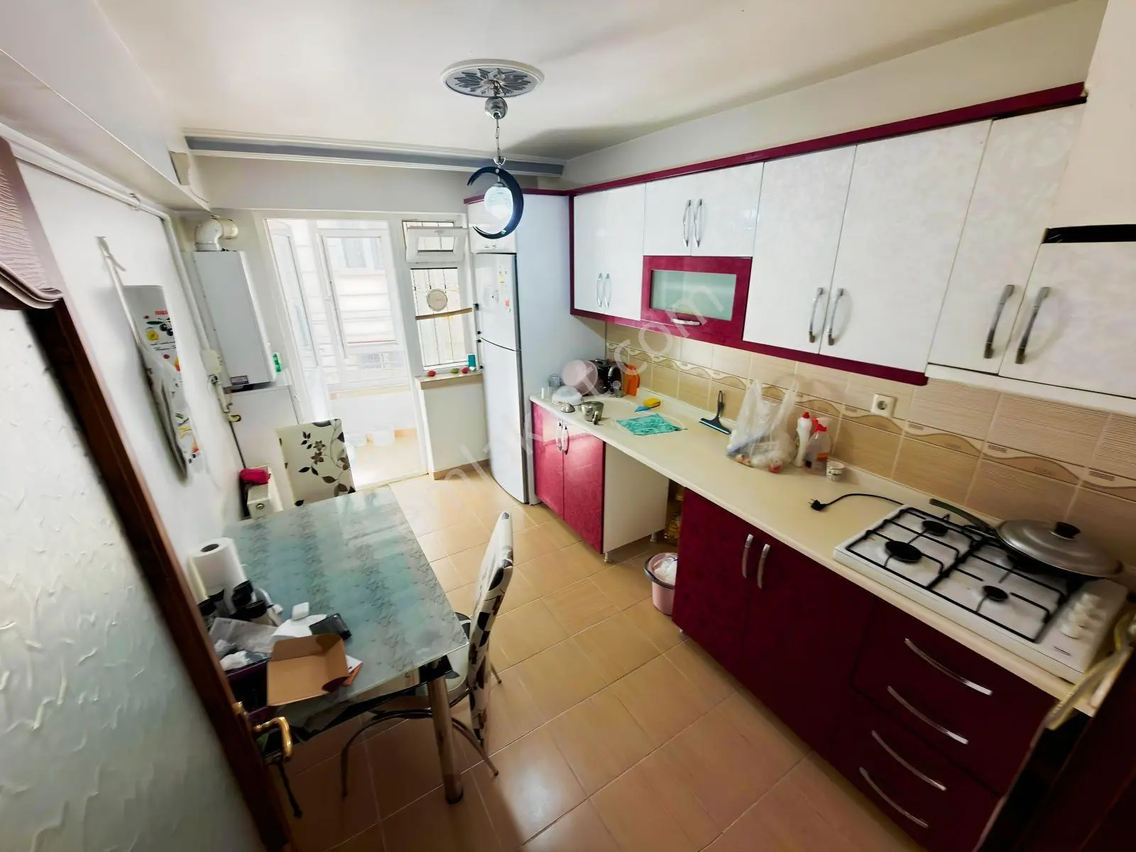 Alsancak Mh.Ayyıldız-Mit Yakını Giriş Konumunda 2+1 Yapılı Daire