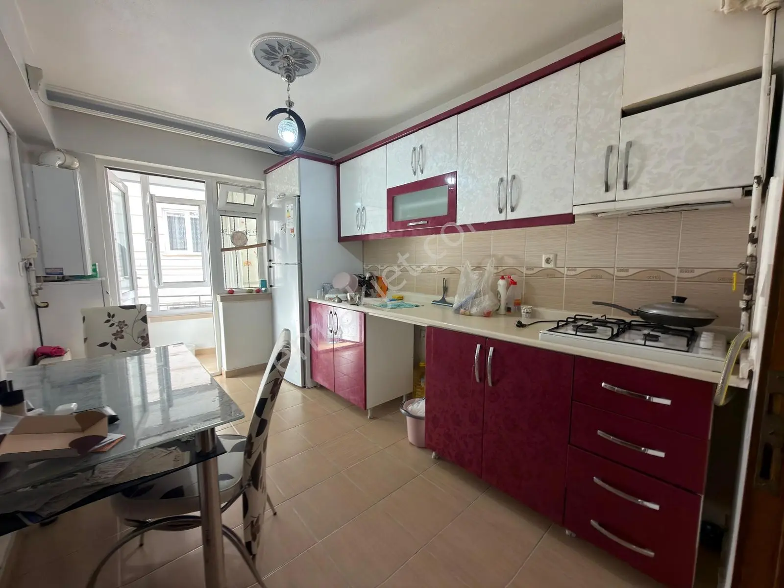 Alsancak Mh.ayyıldız-mit Yakını Giriş Konumunda 2+1 Yapılı Daire — fotoğraf 3