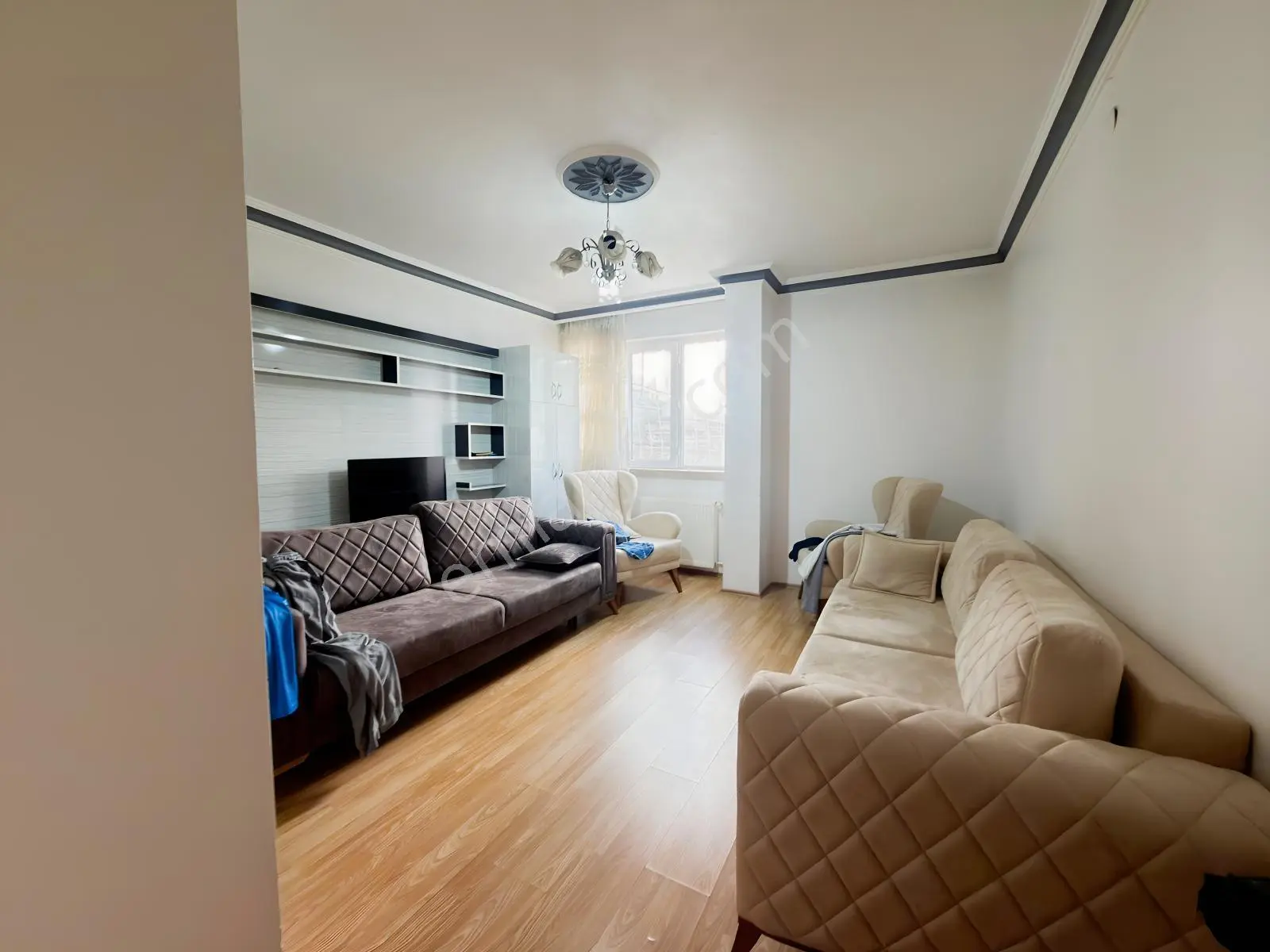 Alsancak Mh.ayyıldız-mit Yakını Giriş Konumunda 2+1 Yapılı Daire — fotoğraf 9