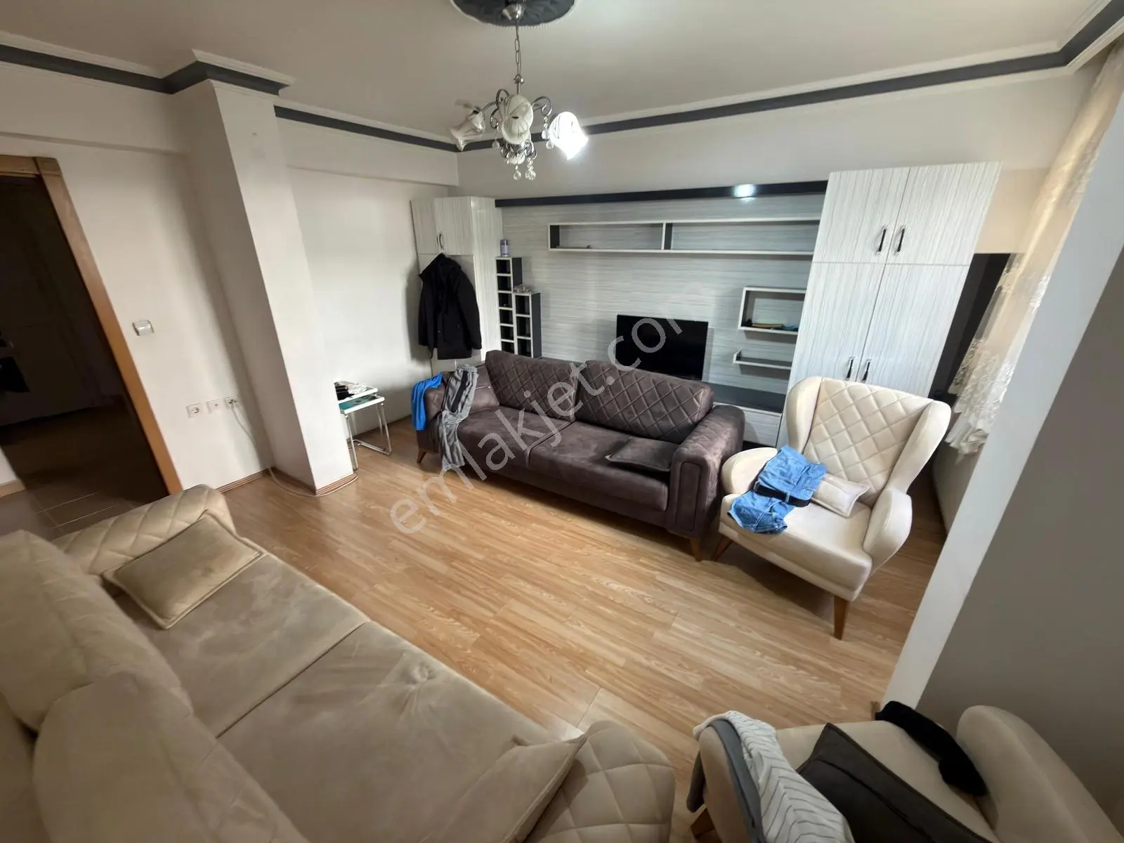Alsancak Mh.ayyıldız-mit Yakını Giriş Konumunda 2+1 Yapılı Daire — fotoğraf 10