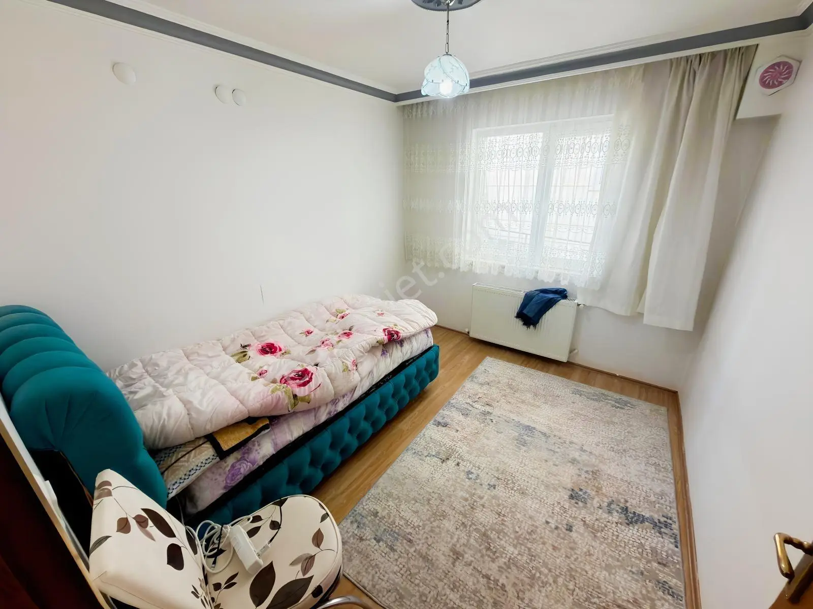 Alsancak Mh.ayyıldız-mit Yakını Giriş Konumunda 2+1 Yapılı Daire — fotoğraf 13