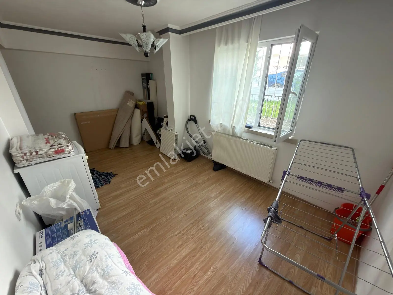 Alsancak Mh.ayyıldız-mit Yakını Giriş Konumunda 2+1 Yapılı Daire — fotoğraf 24