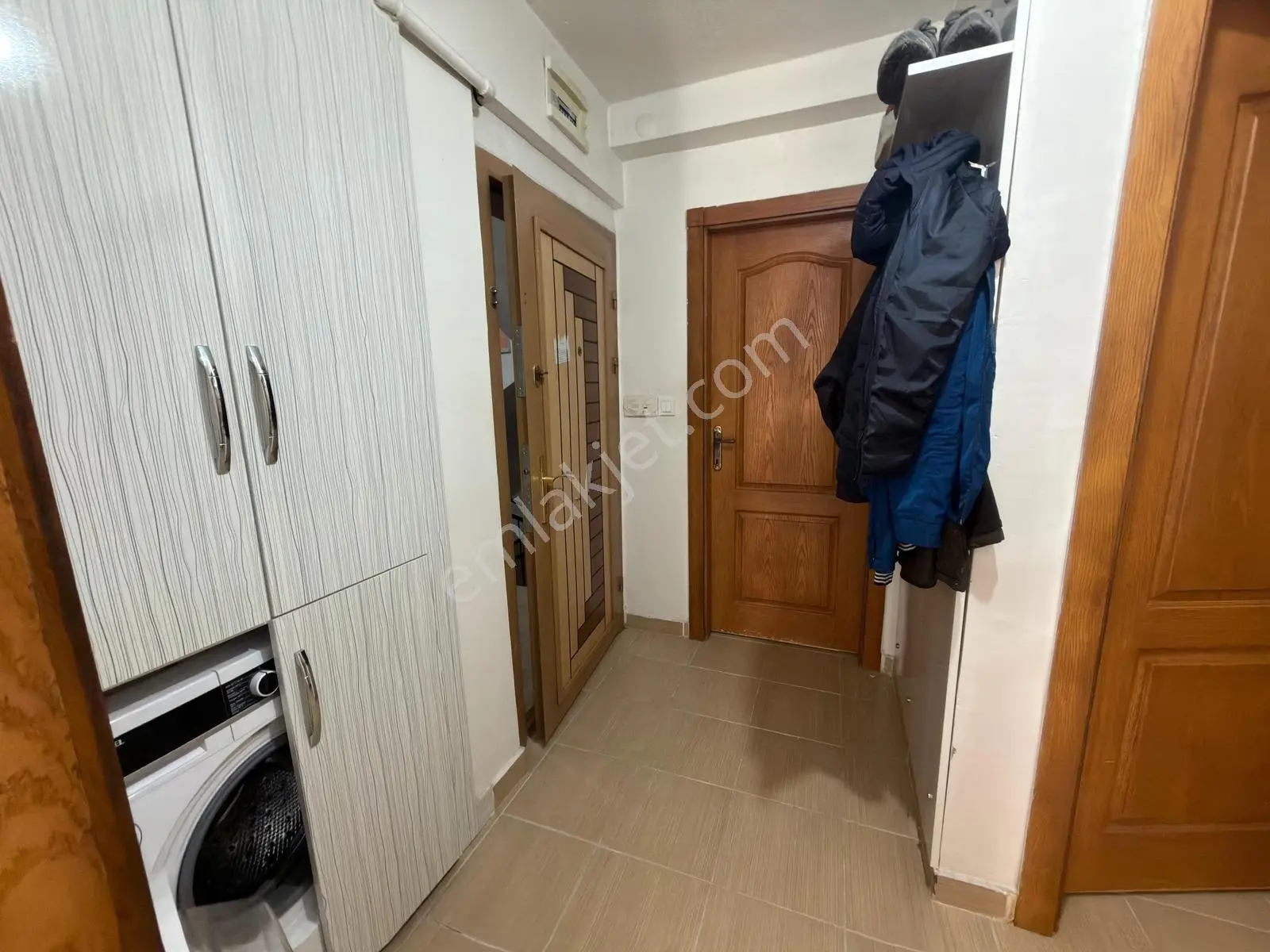 Alsancak Mh.ayyıldız-mit Yakını Giriş Konumunda 2+1 Yapılı Daire — fotoğraf 28