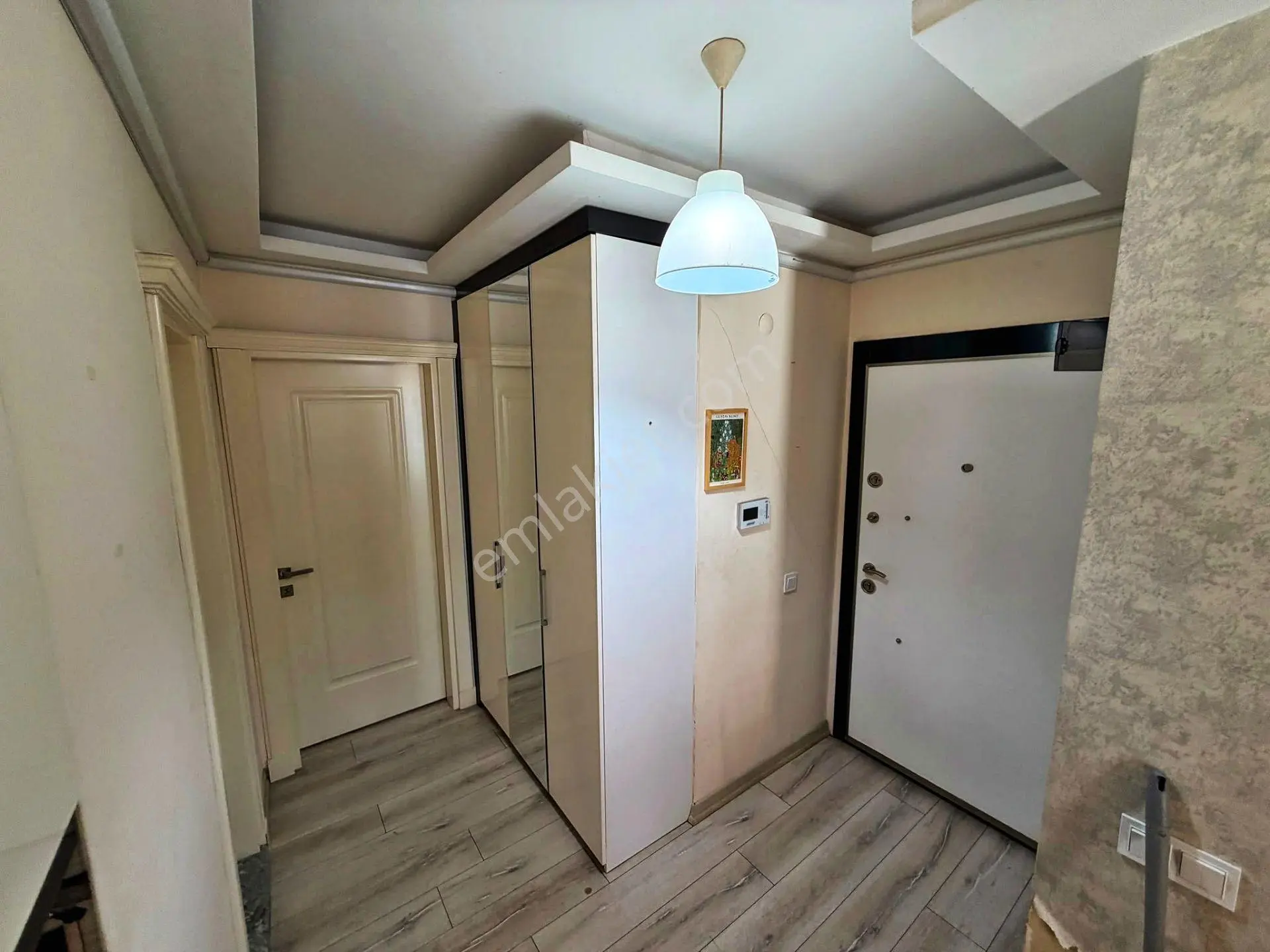 Aktif'ten Akçay'da Satılık Havuzlu ,otoparklı, Harika Fırsat 1+1daire — fotoğraf 17