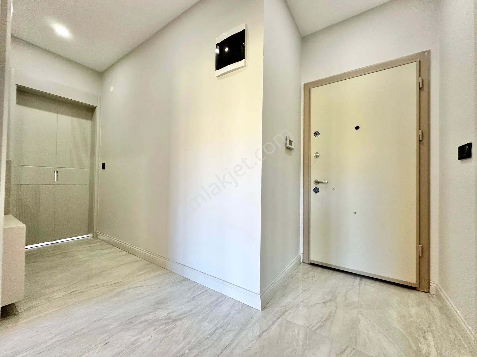 ꧁ Ay Emlaktan꧂güre'de Lüks Sitede Kuş Çıvıltılarıyla Huzur Bulacağınız Satılık 2+1 Şık Daire — fotoğraf 23