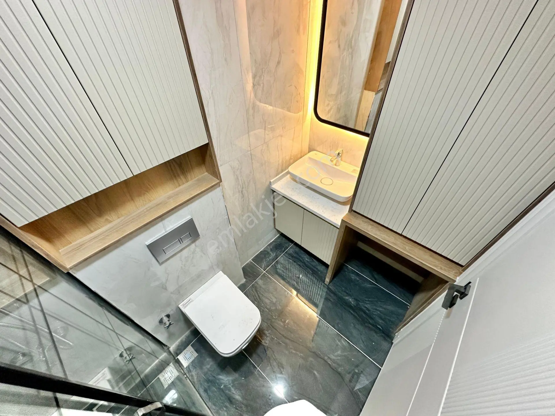 ꧁ Ay Emlaktan꧂güre'de Lüks Sitede Kuş Çıvıltılarıyla Huzur Bulacağınız Satılık 2+1 Şık Daire — fotoğraf 24