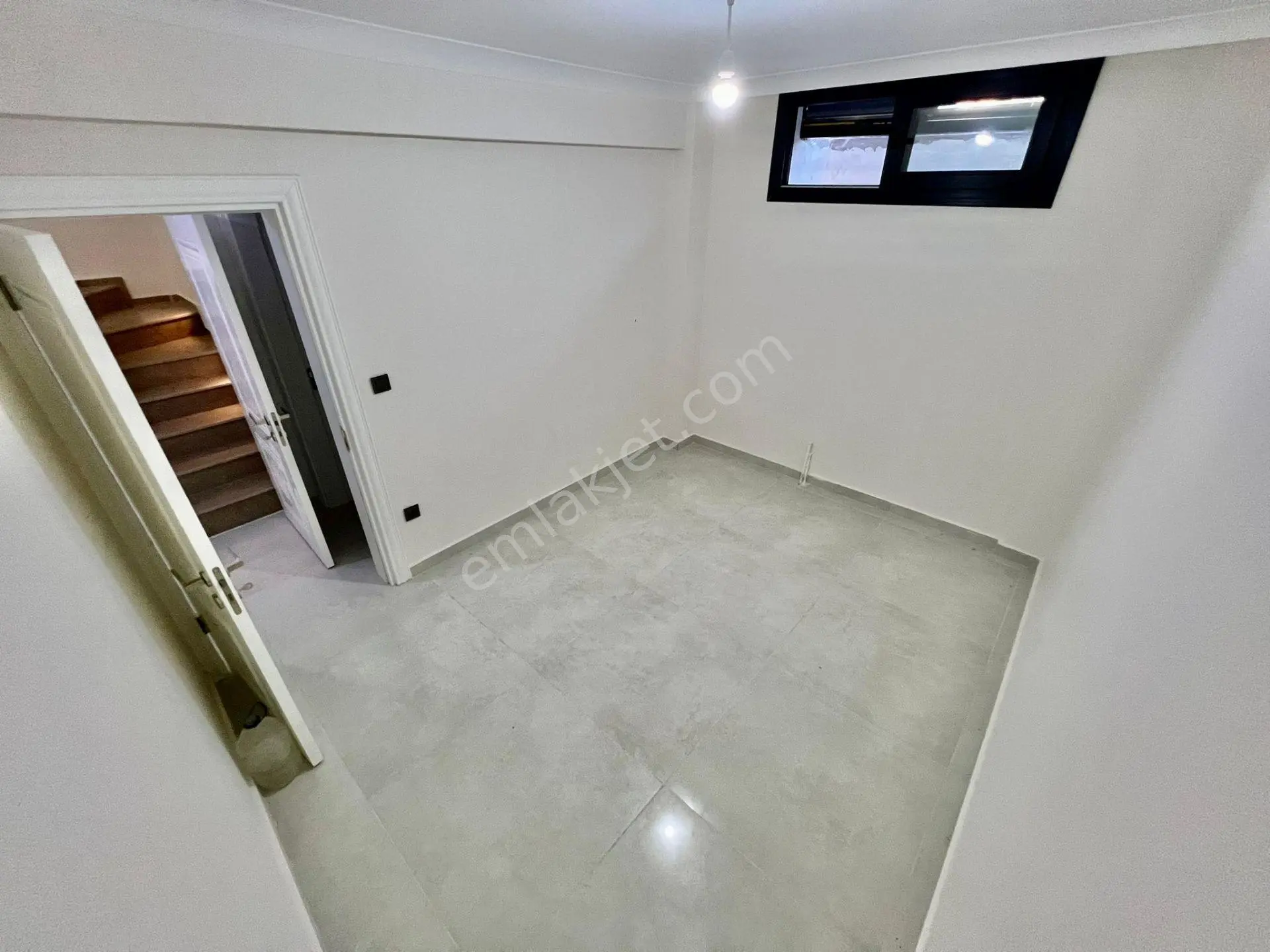 Ay Emlaktangüre'de Kazdağlarının Eteklerinde Kendine Ait Geniş Bahçeli Satılık 7+1 Müstakil — fotoğraf 24