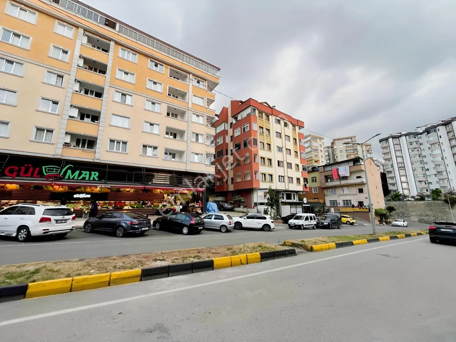 Yeşiltepe Merkezde Satılık 2+1 Daire — fotoğraf 6
